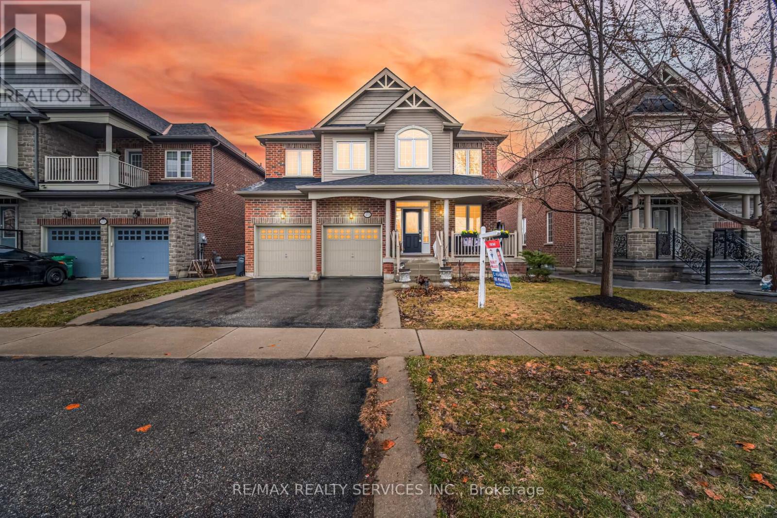 23 Twistleton Street, Caledon, Ontario  L7C 3V9 - Photo 4 - W12956728