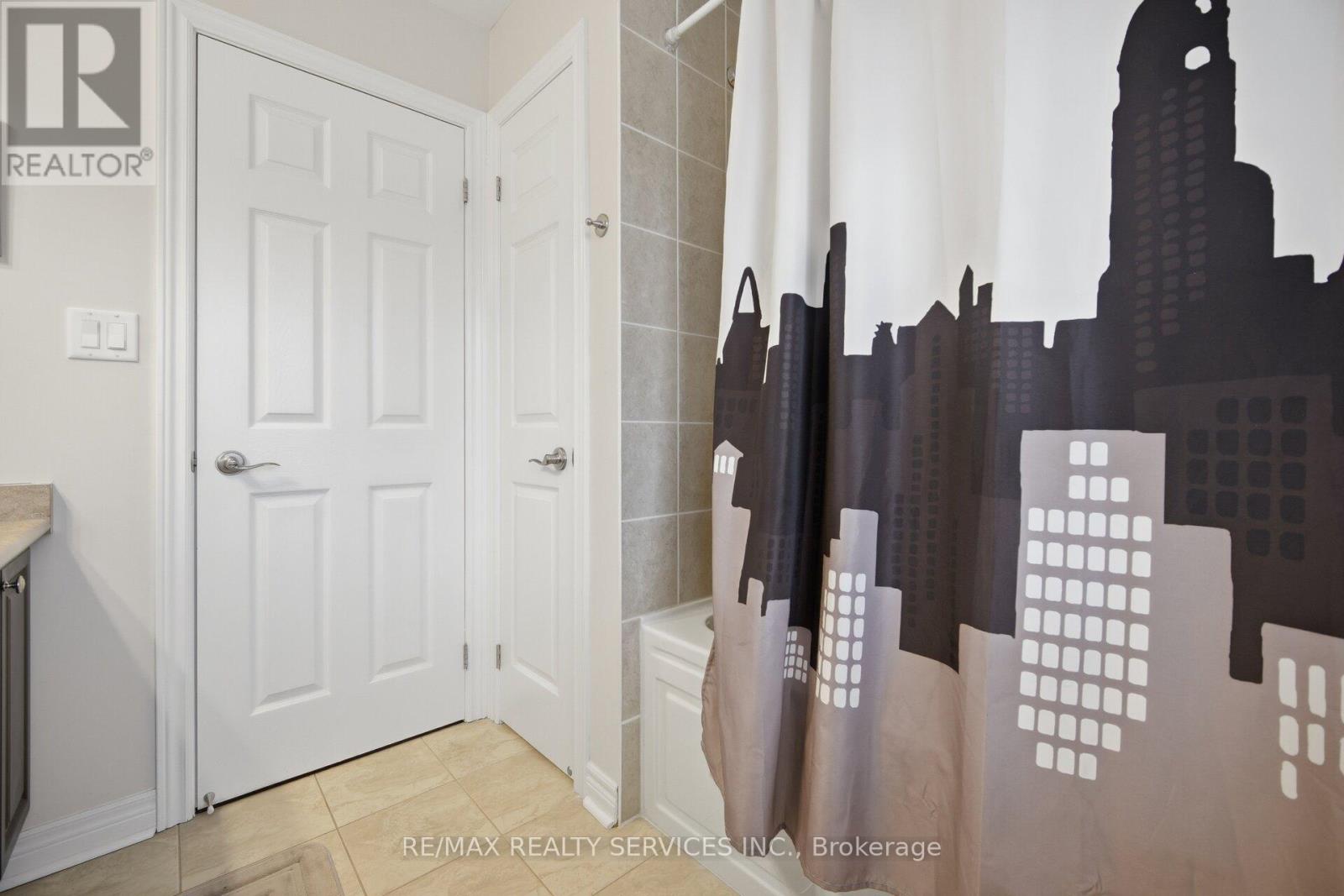 23 Twistleton Street, Caledon, Ontario  L7C 3V9 - Photo 47 - W12956728