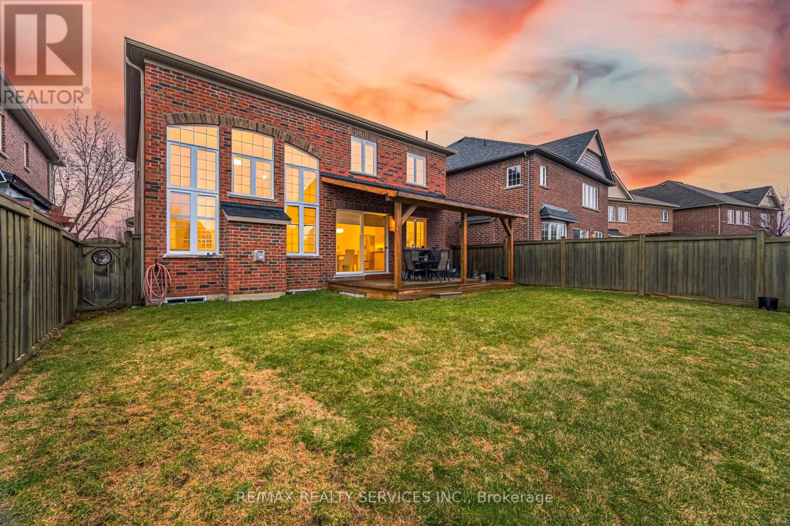 23 Twistleton Street, Caledon, Ontario  L7C 3V9 - Photo 50 - W12956728