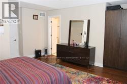 2530 Longridge Crescent, Oakville, Ontario  L6H 6S2 - Photo 22 - W12956756