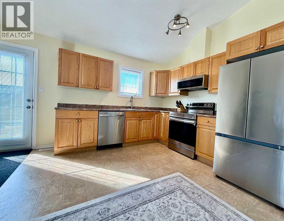 2837 12 Avenue, Wainwright, Alberta  T9W 0A9 - Photo 7 - A2299000