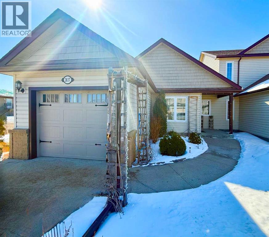 2837 12 Avenue, Wainwright, Alberta  T9W 0A9 - Photo 1 - A2299000
