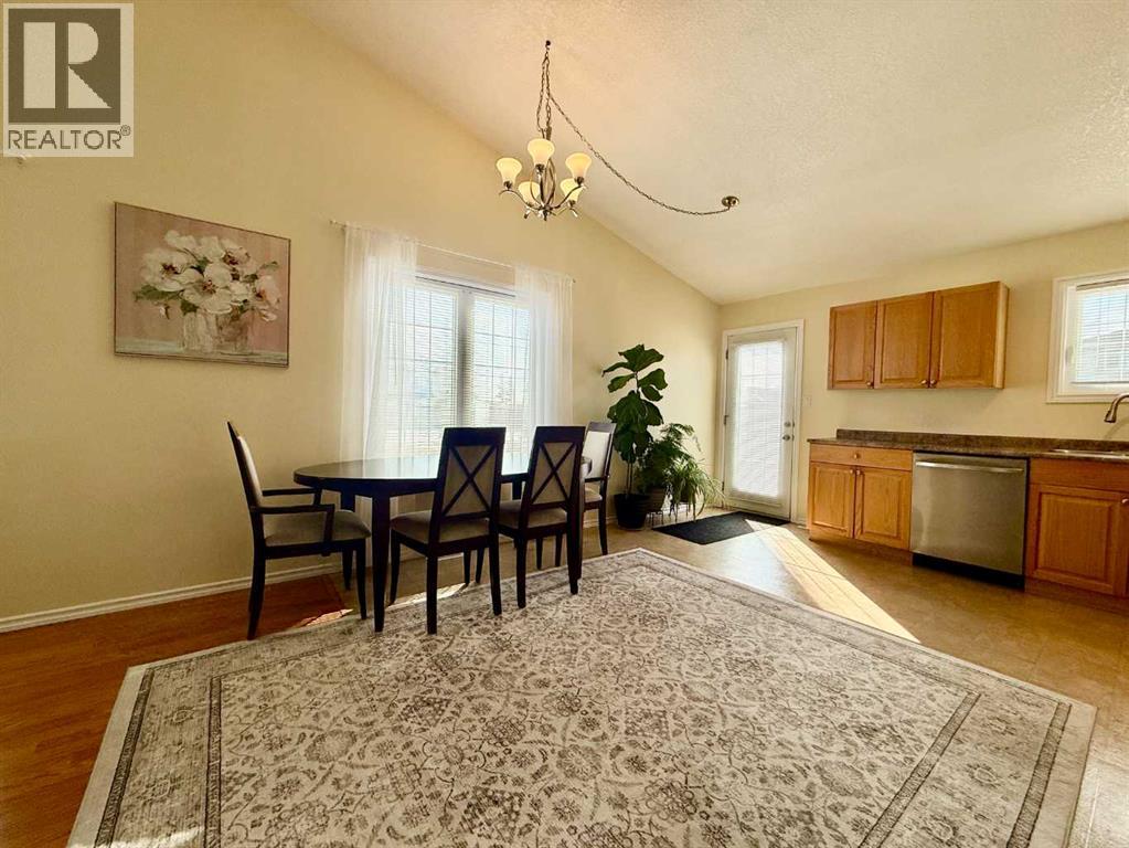 2837 12 Avenue, Wainwright, Alberta  T9W 0A9 - Photo 6 - A2299000