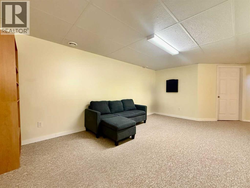 2837 12 Avenue, Wainwright, Alberta  T9W 0A9 - Photo 27 - A2299000