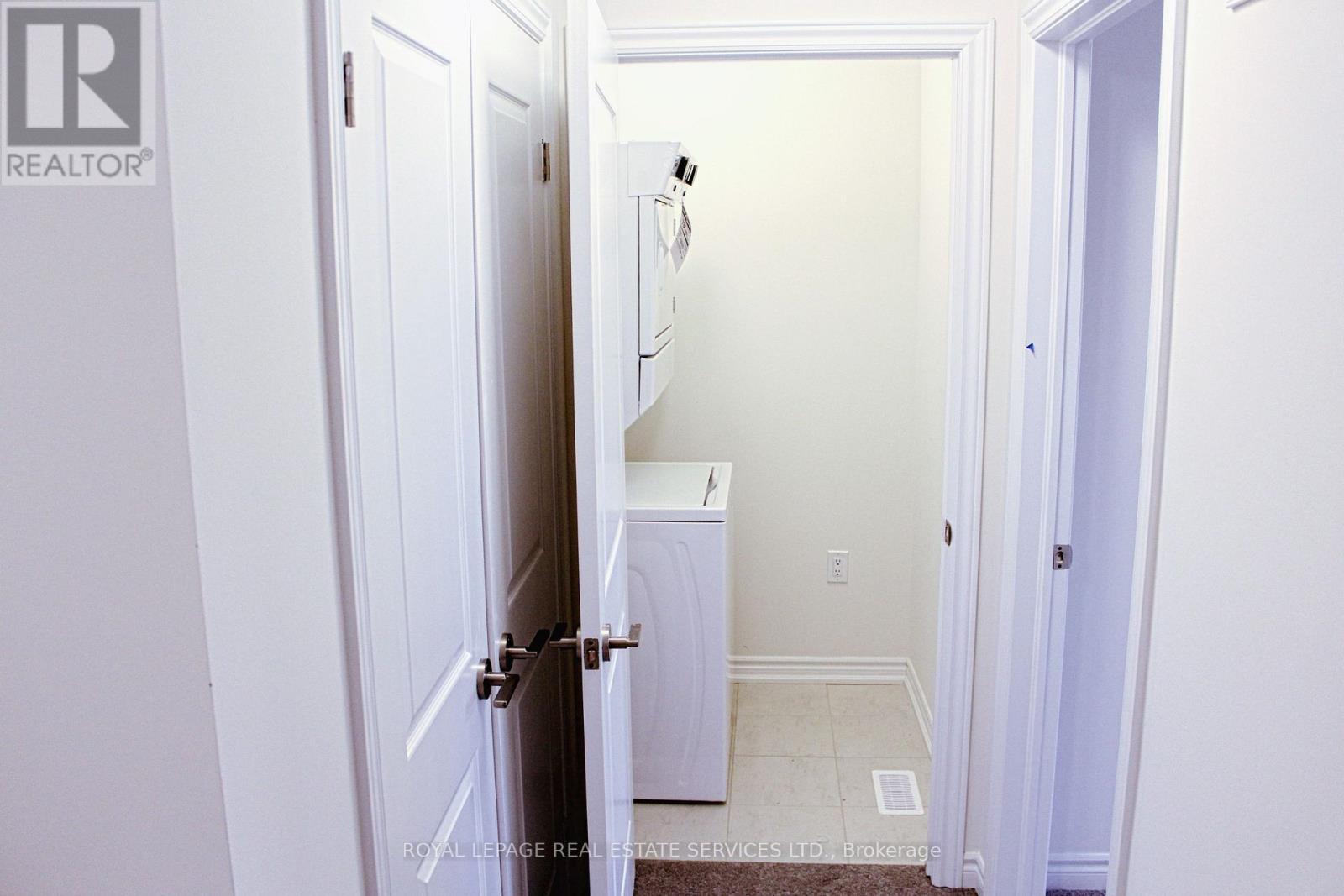 24 Copeman Avenue, Brantford, Ontario  N3V 0B3 - Photo 27 - X12956752