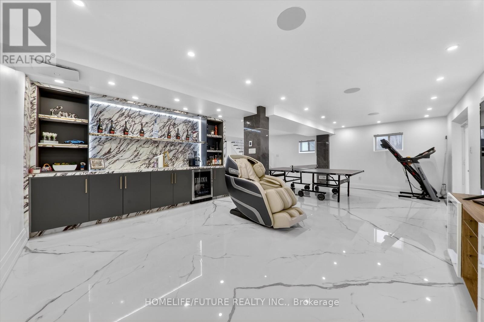 130 Tango Crescent, Newmarket, Ontario L3X 0K4 - Photo 37 - N12946314