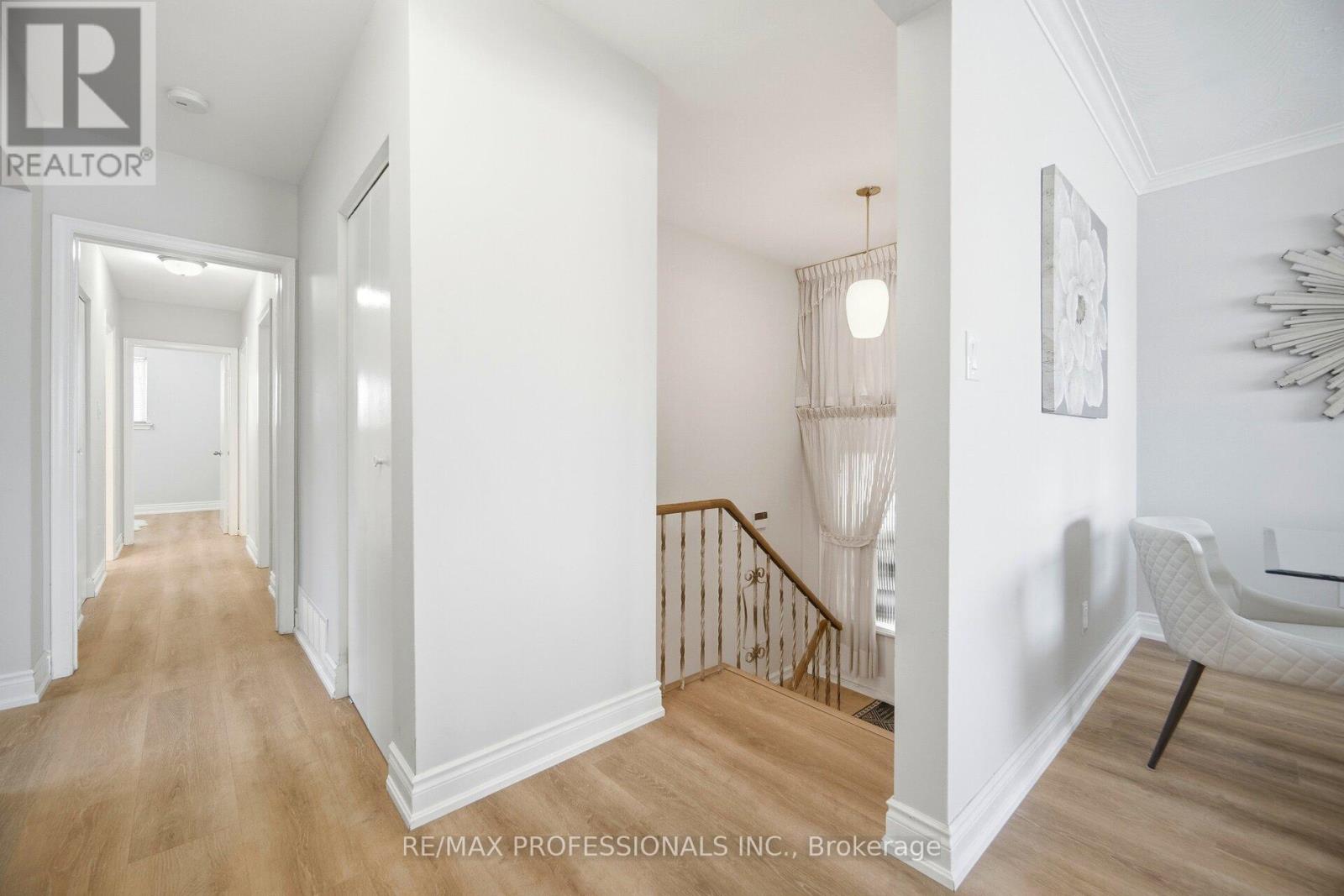 83 Spenvalley Drive, Toronto, Ontario  M3L 1Z2 - Photo 20 - W12771014