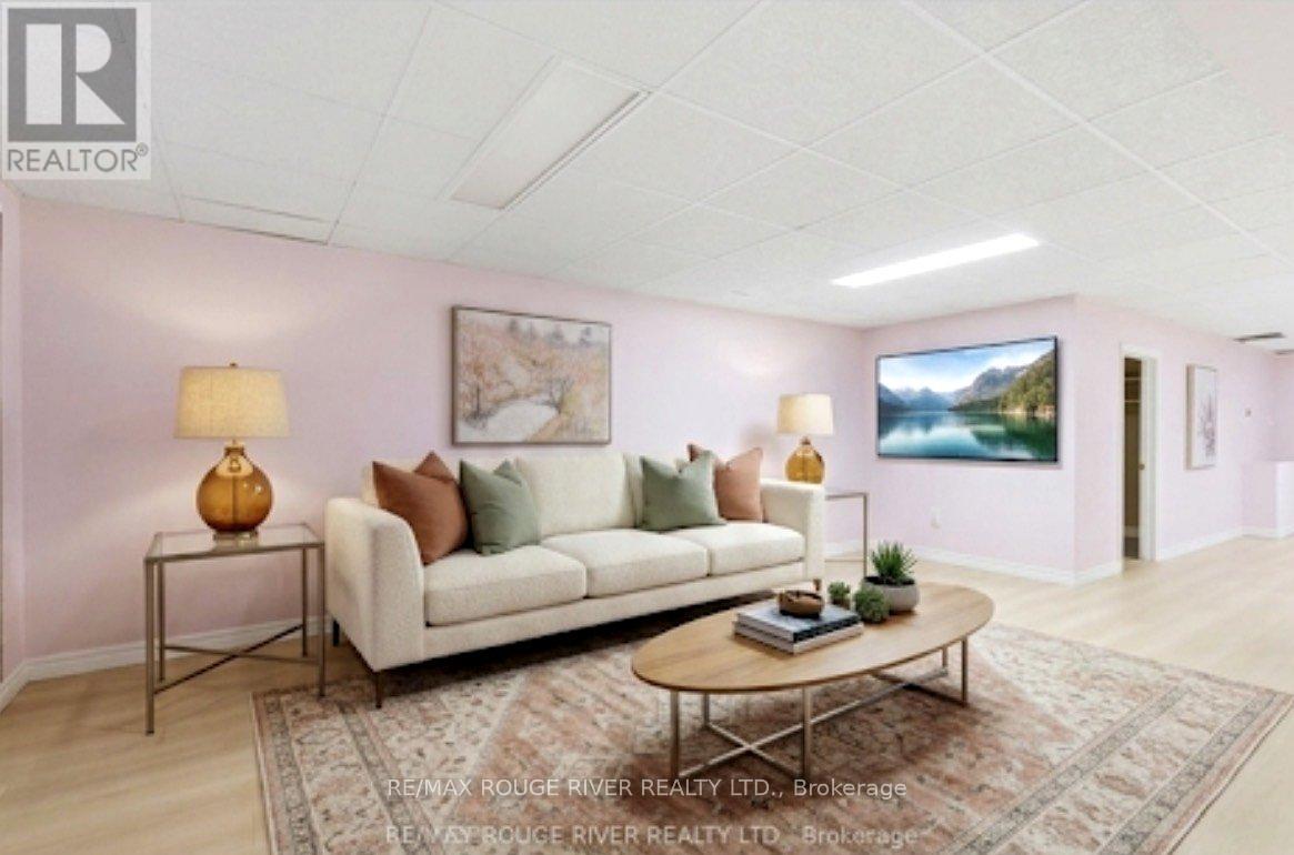 98 Applewood Crescent, Whitby, Ontario  L1N 2E7 - Photo 34 - E12947574