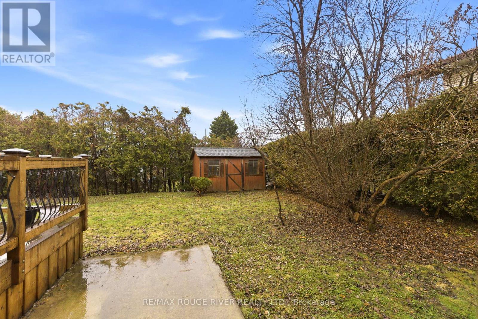 98 Applewood Crescent, Whitby, Ontario  L1N 2E7 - Photo 37 - E12947574