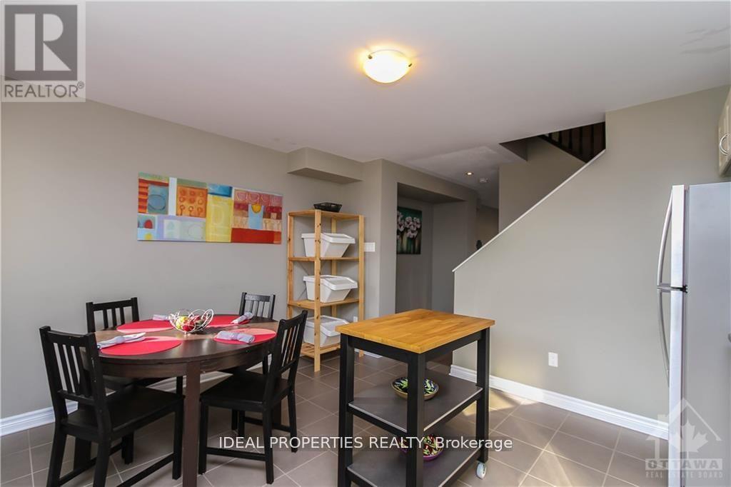 524 Silvertip Lane, Ottawa, Ontario  K2T 0H7 - Photo 14 - X12955546