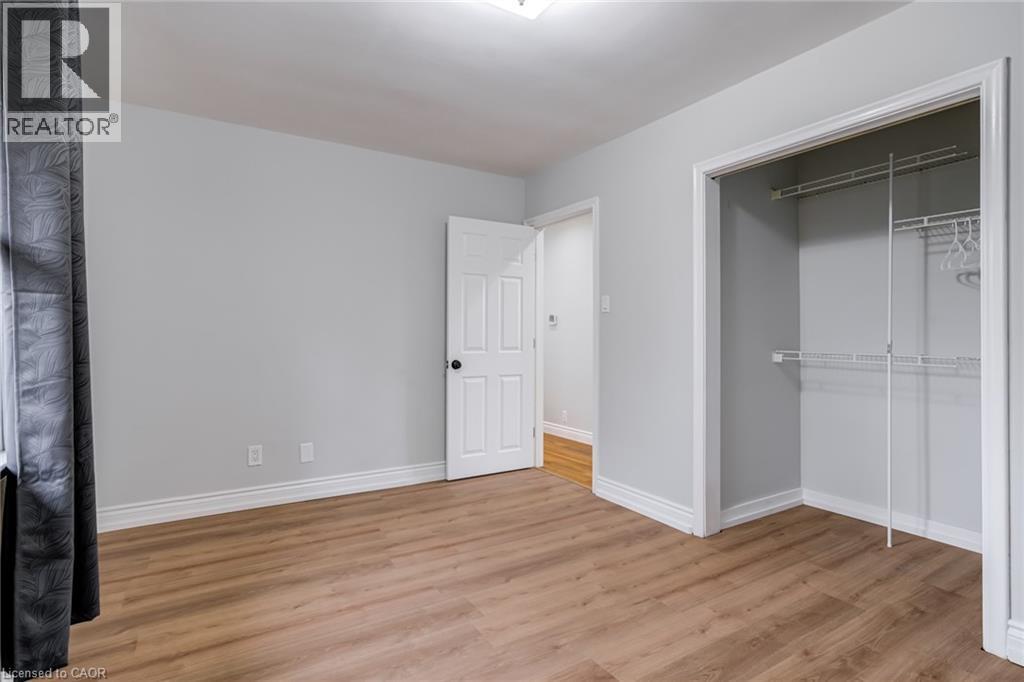 63 Seneca Avenue, Hamilton, Ontario  L9B 1L8 - Photo 16 - 40817610