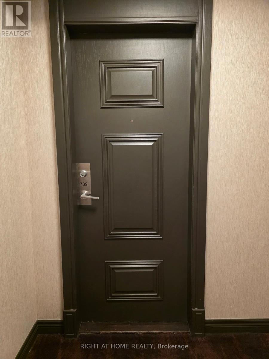 709 - 28 Olive Avenue, Toronto, Ontario  M2N 7E6 - Photo 2 - C12956772