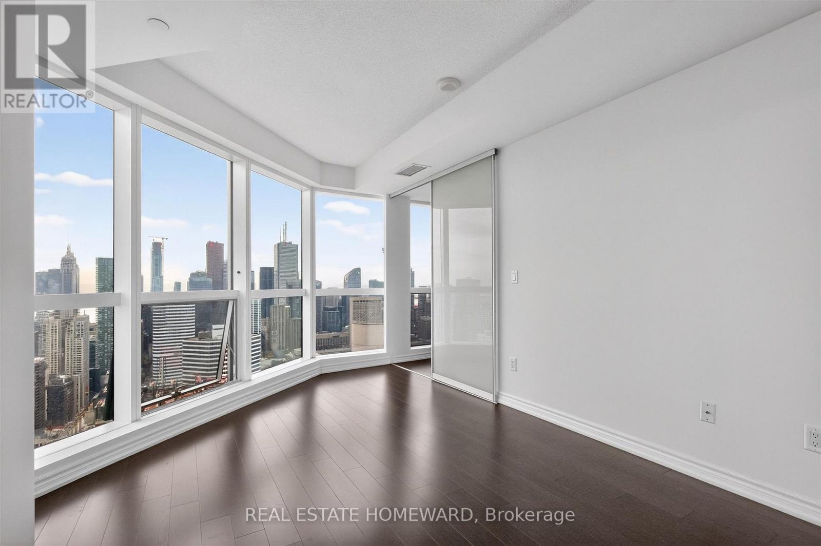 5208 - 386 Yonge Street, Toronto, Ontario  M5B 0A5 - Photo 12 - C12956800