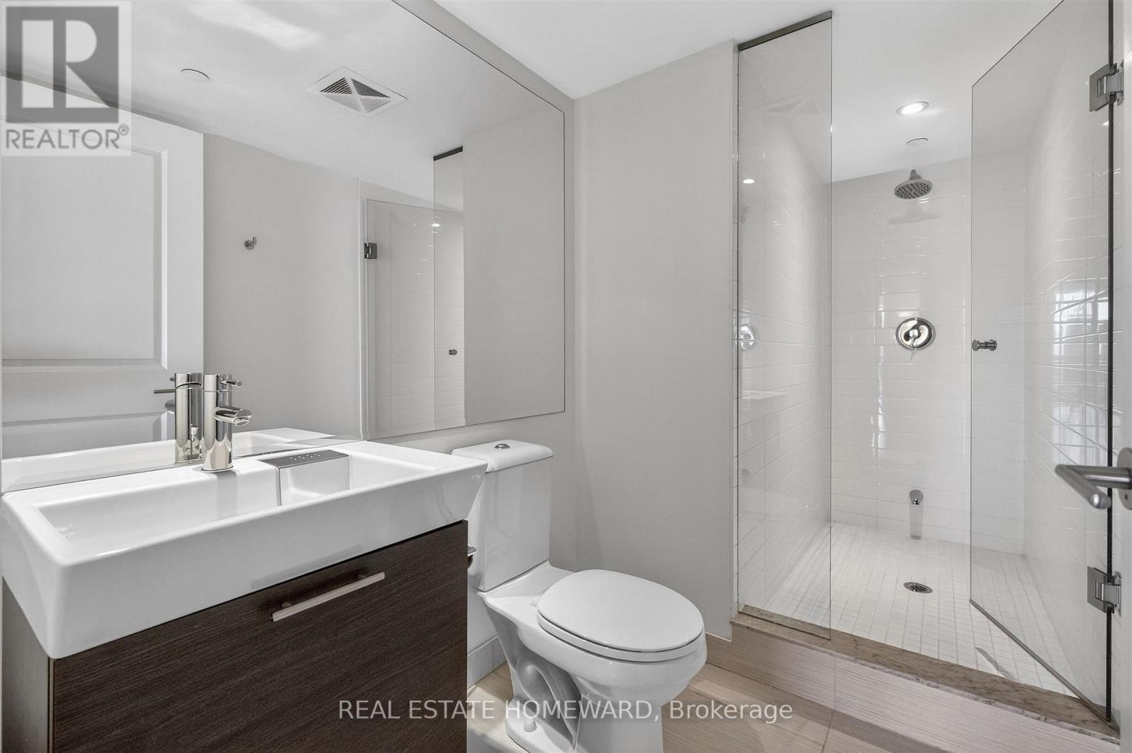 5208 - 386 Yonge Street, Toronto, Ontario  M5B 0A5 - Photo 19 - C12956800