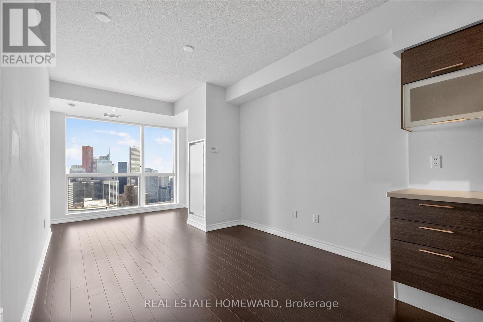 5208 - 386 Yonge Street, Toronto, Ontario  M5B 0A5 - Photo 6 - C12956800