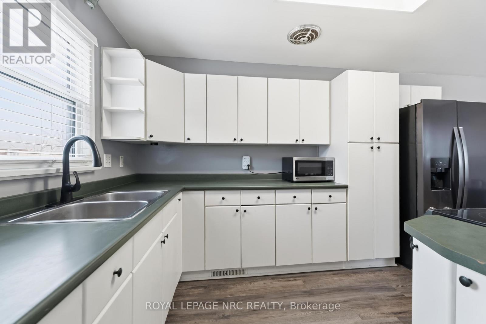 45 Shakespeare Avenue, St. Catharines, Ontario  L2R 6M8 - Photo 27 - X12956774