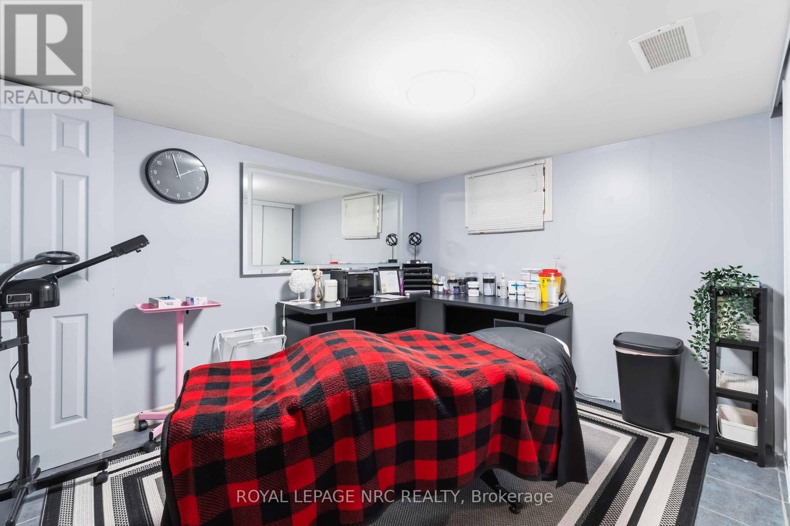 45 Shakespeare Avenue, St. Catharines, Ontario  L2R 6M8 - Photo 42 - X12956774