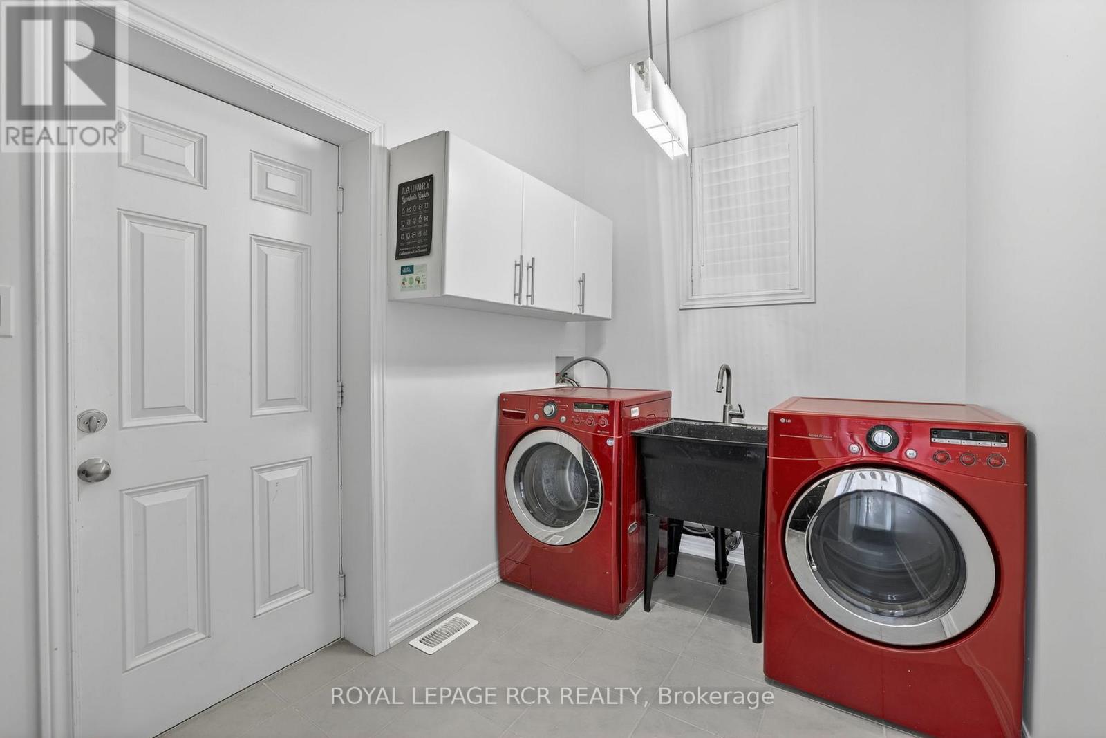 82 Lampkin Street, Georgina, Ontario  L0E 1R0 - Photo 19 - N12956796