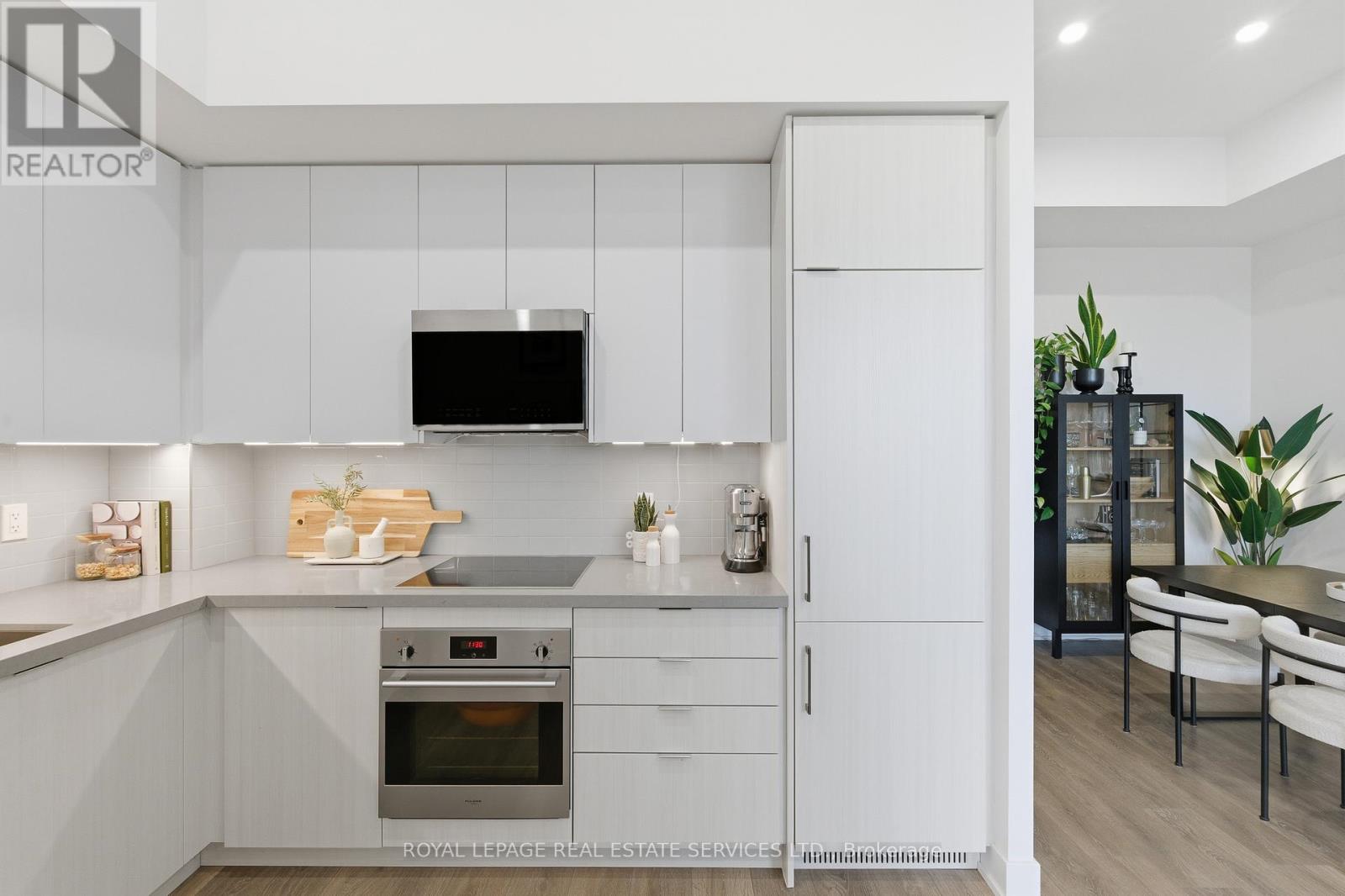 314 - 297 Oak Walk Drive, Oakville (Ro River Oaks), Ontario  L6H 3R6 - Photo 21 - W12955482