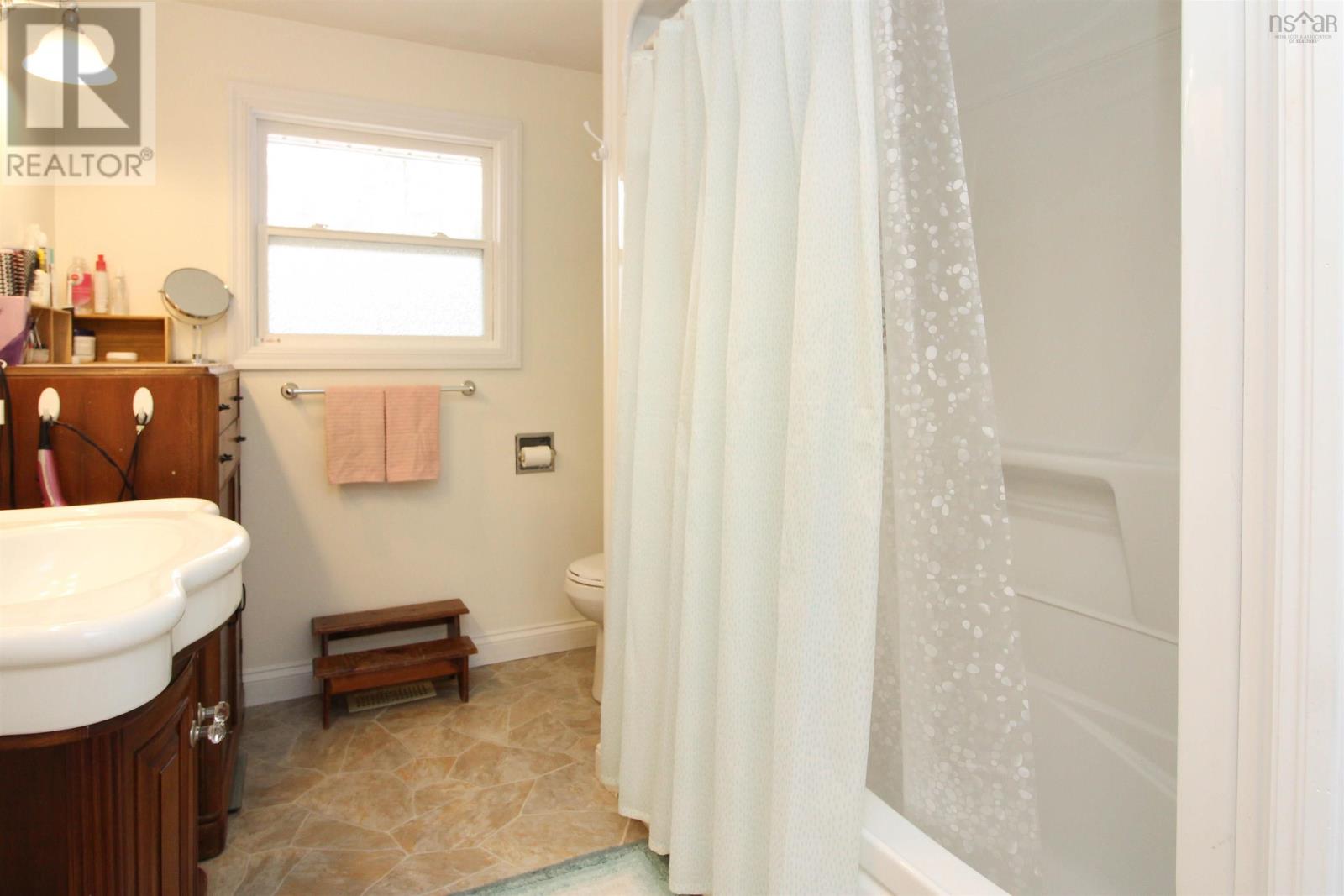 72 Morley Avenue, Truro Heights, Nova Scotia  B6L 1M7 - Photo 17 - 202606237