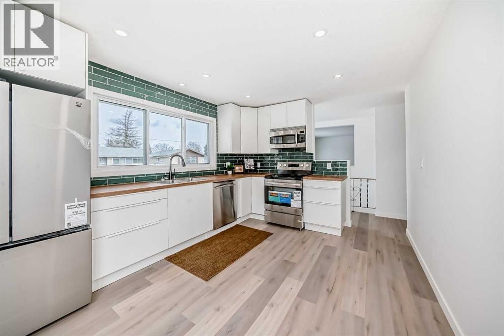 5 Osborne Street, Red Deer, Alberta  T4N 5C1 - Photo 6 - A2298467