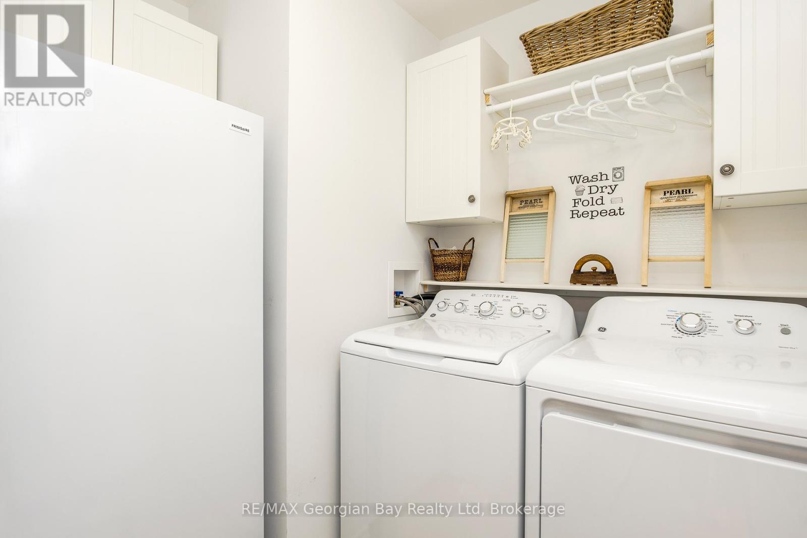 39 Chamberlain Crescent, Penetanguishene, Ontario  L9M 0A6 - Photo 24 - S12956852