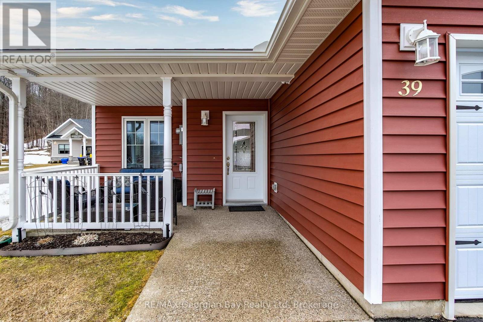 39 Chamberlain Crescent, Penetanguishene, Ontario  L9M 0A6 - Photo 27 - S12956852