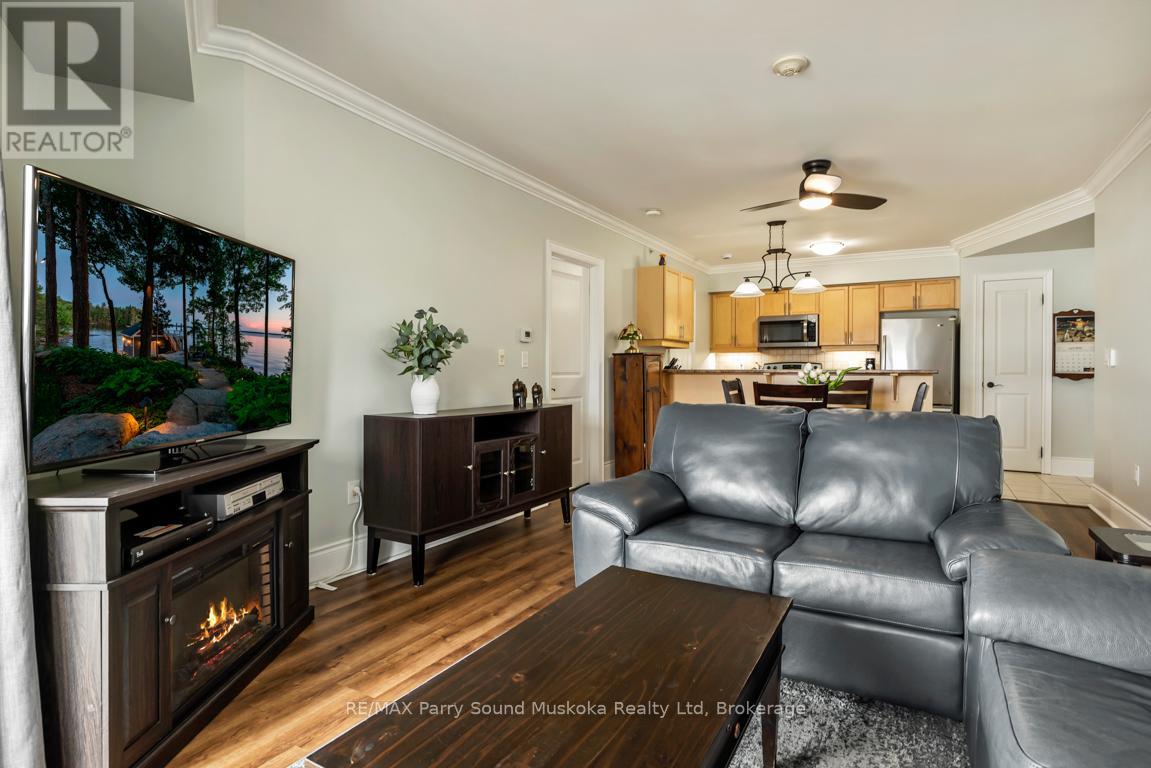 101 - 11a Salt Dock Road, Parry Sound, Ontario  P2A 3B6 - Photo 10 - X12956814