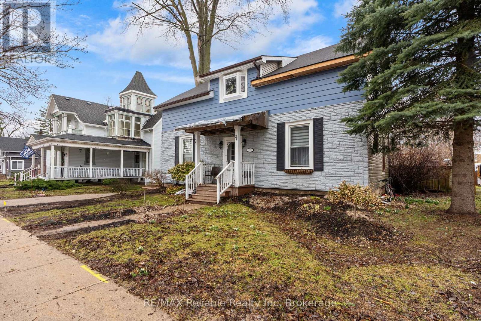 112 Goderich Street W, Huron East, Ontario  N0K 1W0 - Photo 2 - X12956850