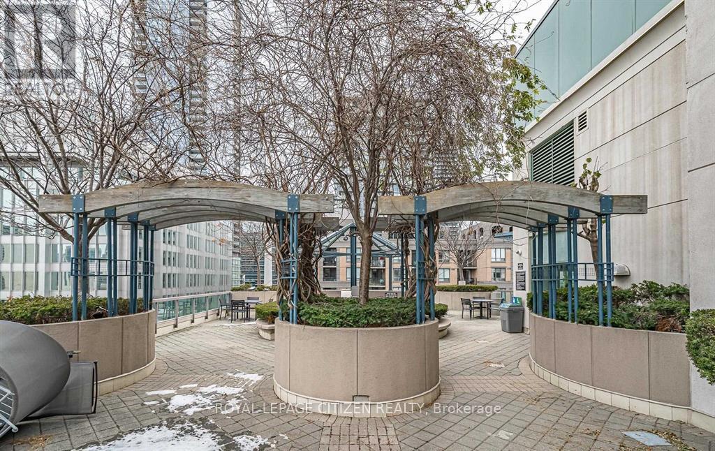 501 - 168 Simcoe Street, Toronto (Waterfront Communities), Ontario  M5H 4C9 - Photo 24 - C12956822