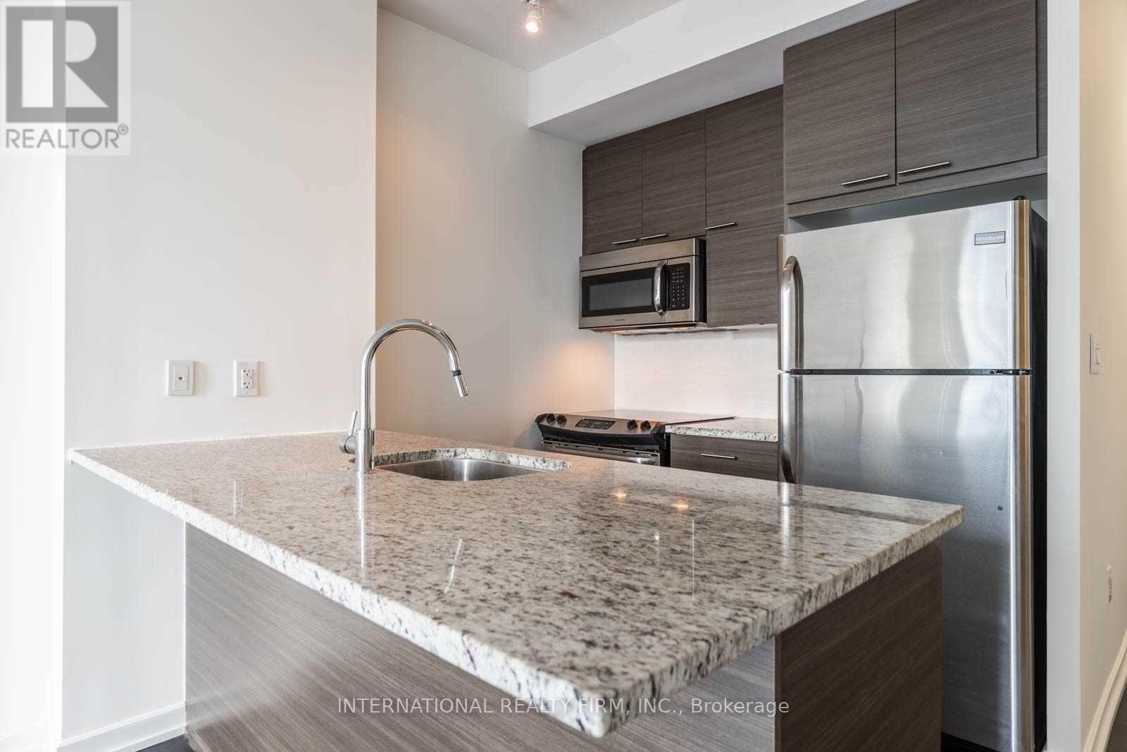 1213 - 66 Forest Manor Road, Toronto (Henry Farm), Ontario  M2J 1M6 - Photo 4 - C12956828