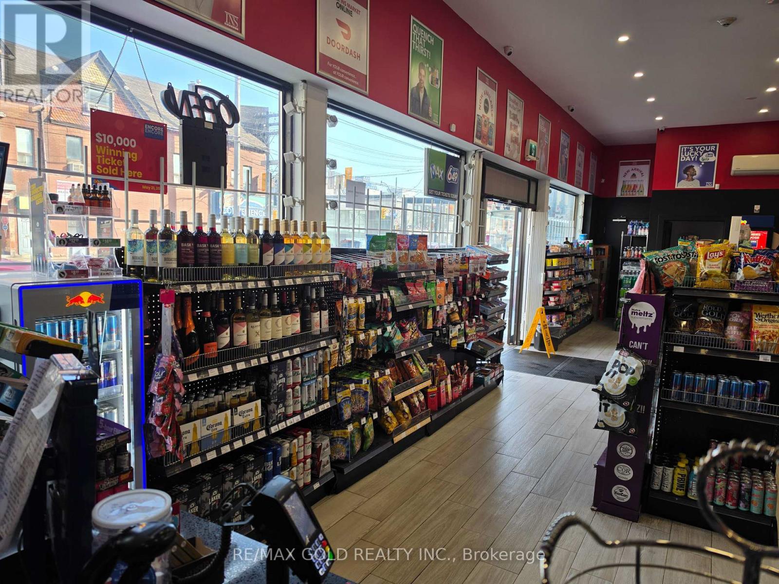 142 Avenue Road, Toronto (Casa Loma), Ontario  M5R 2H6 - Photo 4 - C12956842