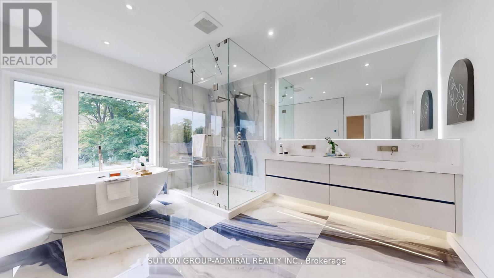 69 Elderwood Drive, Toronto, Ontario  M5P 1X5 - Photo 10 - C12956876