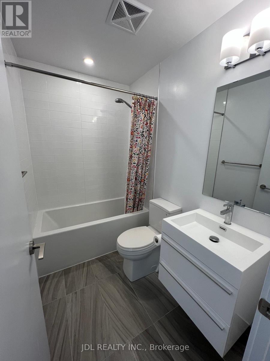 1608 - 181 Bedford Avenue N, Toronto (Annex), Ontario  M5R 0C2 - Photo 8 - C12956890