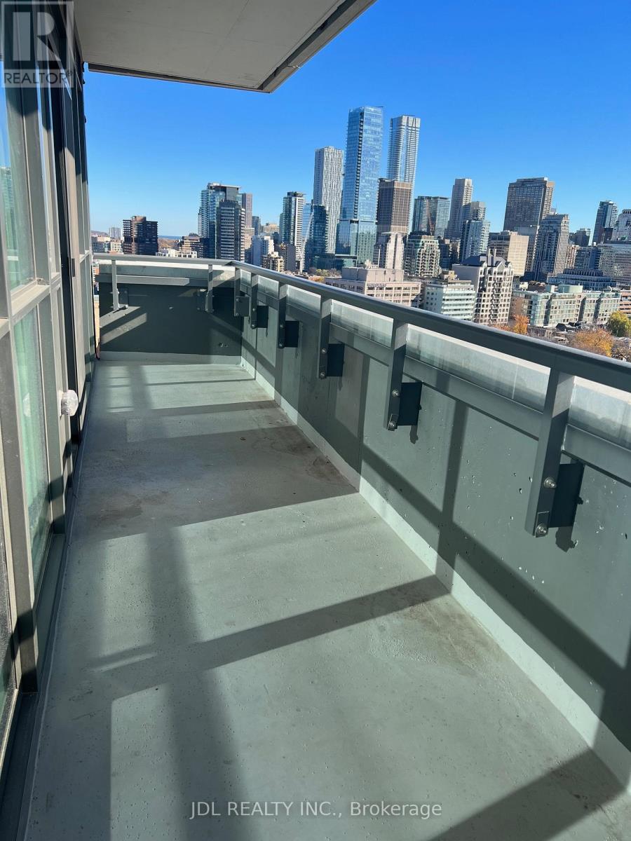 1608 - 181 Bedford Avenue N, Toronto (Annex), Ontario  M5R 0C2 - Photo 9 - C12956890