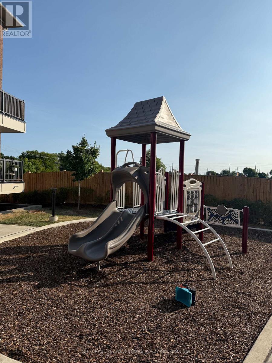 4 - 465 Beresford Path, Oshawa, Ontario  L1H 0B2 - Photo 14 - E12956870