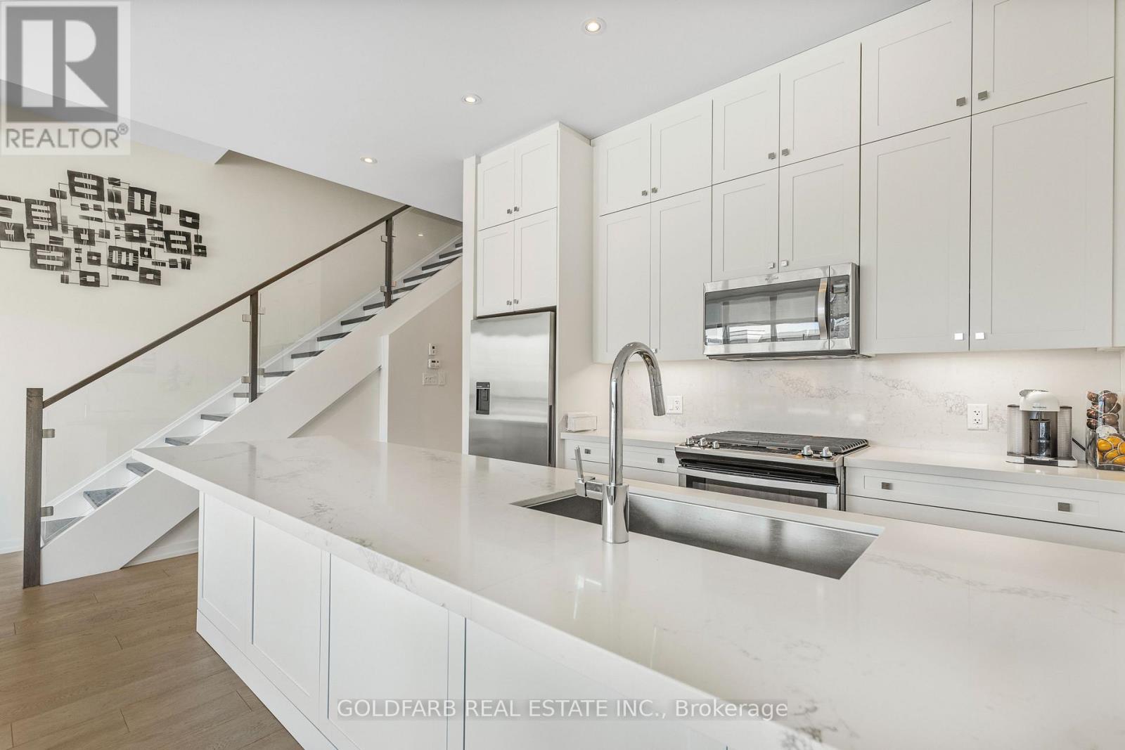 3547 Riva Avenue, Innisfil, Ontario  L9S 0L5 - Photo 6 - N12956820