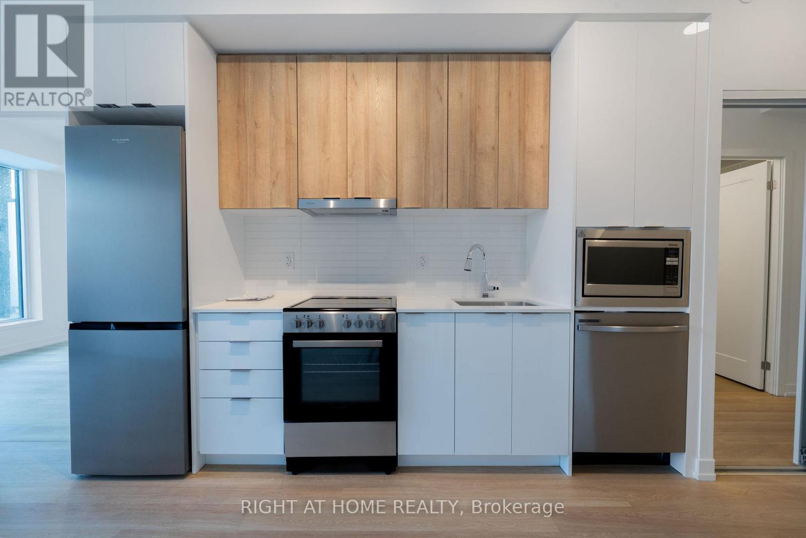 211 - 9751 Markham Road, Markham, Ontario L6E 0W3 - Photo 6 - N12956880