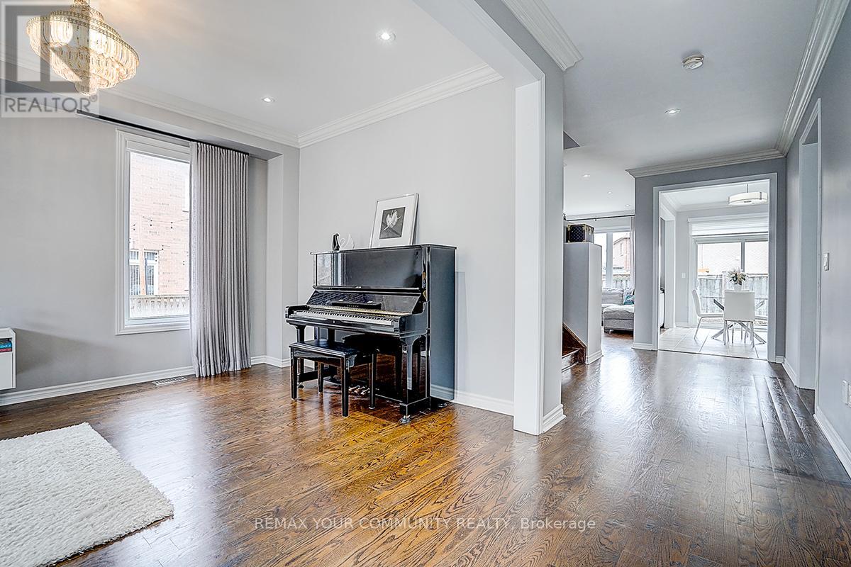 160 Maria Road, Markham, Ontario  L6E 0L9 - Photo 14 - N12956884