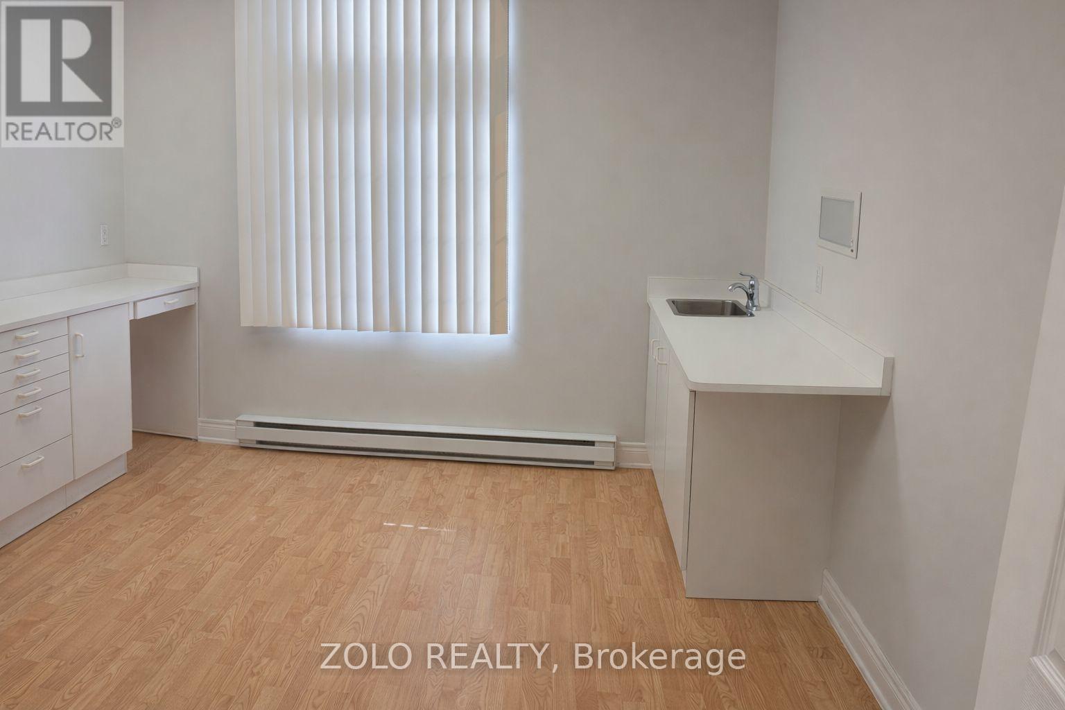 210 - 4600 Highway 7 W, Vaughan, Ontario  L4L 4Y7 - Photo 14 - N12956886