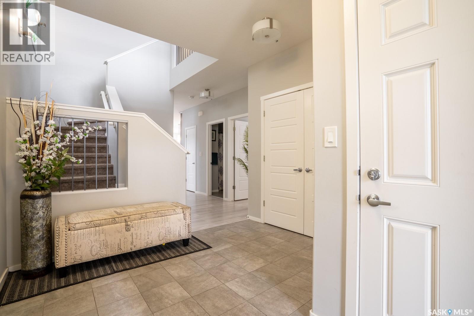 5144 Green Crescent, Regina, Saskatchewan  S4V 3S9 - Photo 4 - SK032041