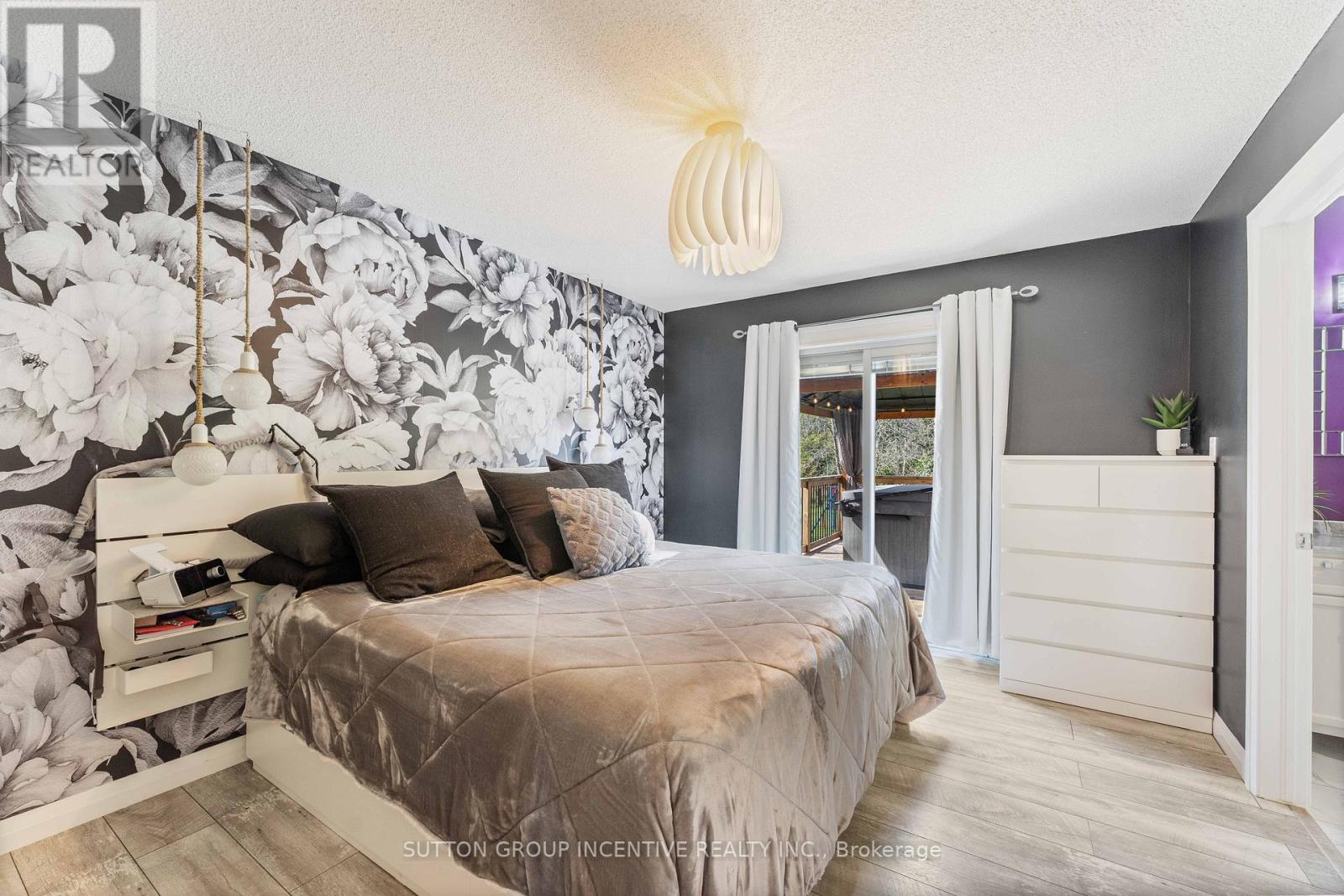 5274 5 Sunnidale Concession Road, Clearview, Ontario  L0M 1N0 - Photo 11 - S12956812