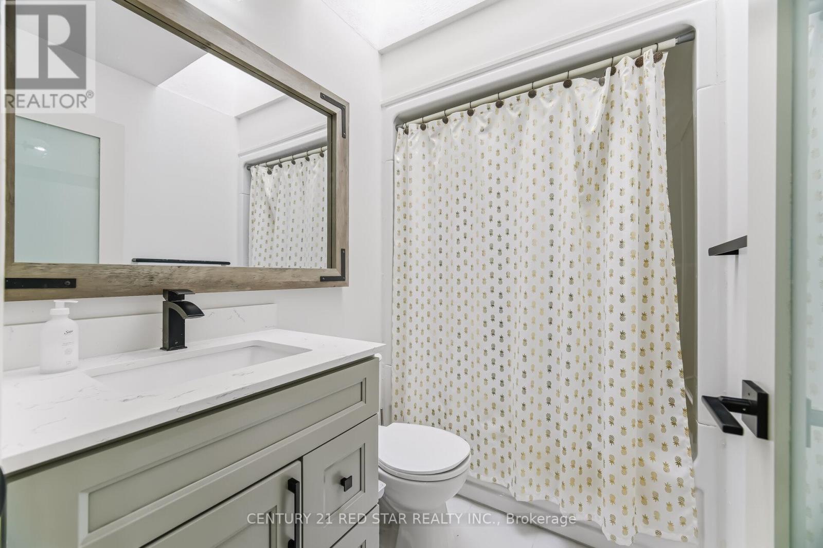 877 The Grange Side Road, Caledon, Ontario L7C 0E4 - Photo 29 - W12946464