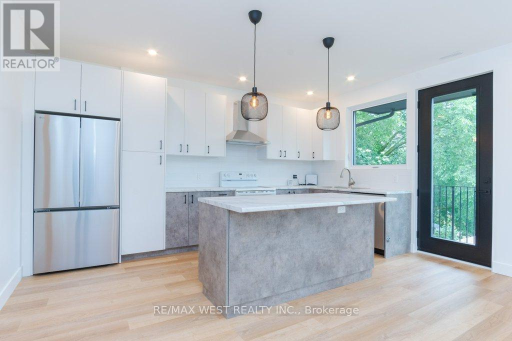 63 Lonborough Avenue, Toronto, Ontario  M6M 1X2 - Photo 10 - W12953792