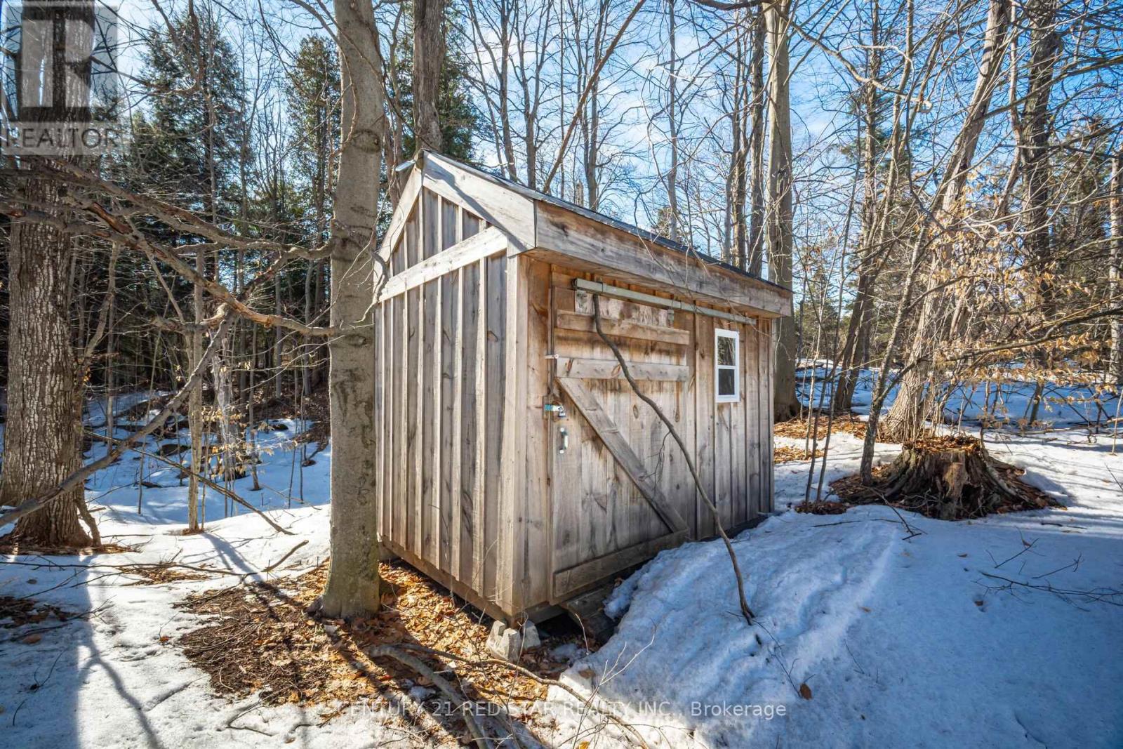 877 The Grange Side Road, Caledon, Ontario L7C 0E4 - Photo 47 - W12946464