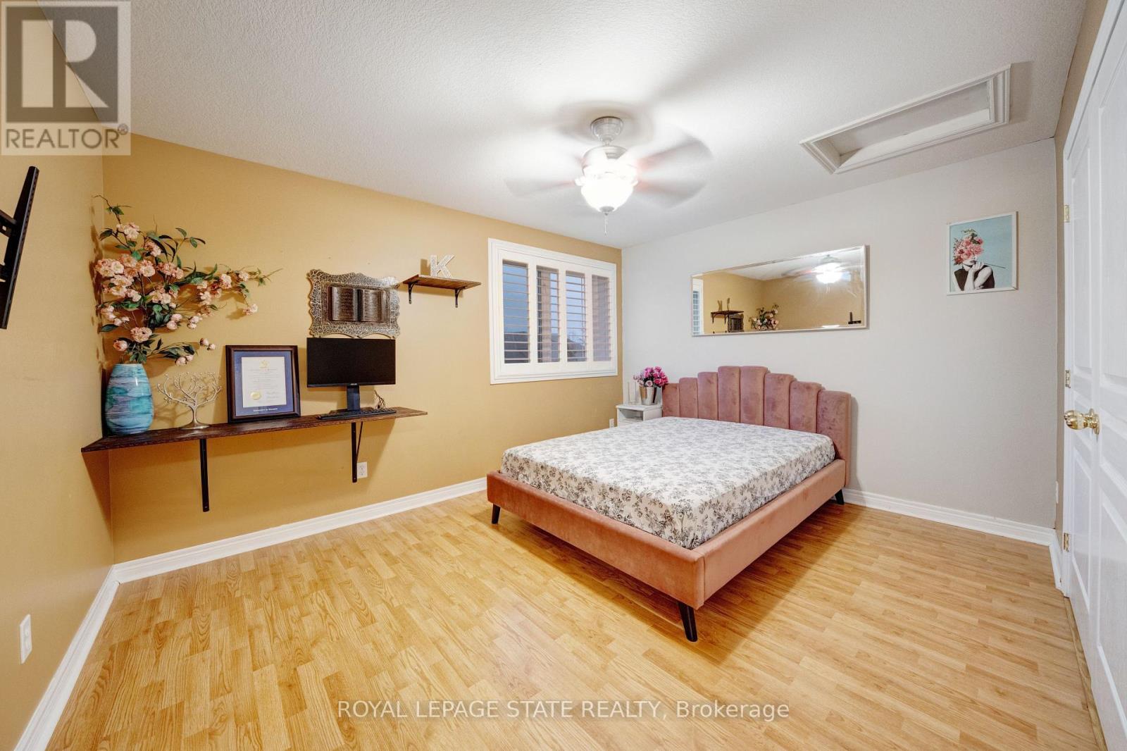 30 Conrad Place, Grimsby, Ontario  L3M 5S5 - Photo 28 - X12953416