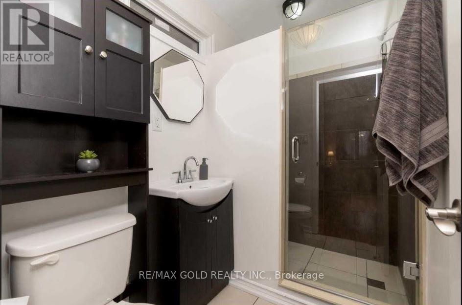 59 Royce Avenue, Brampton, Ontario  L6Y 1J8 - Photo 17 - W12956838