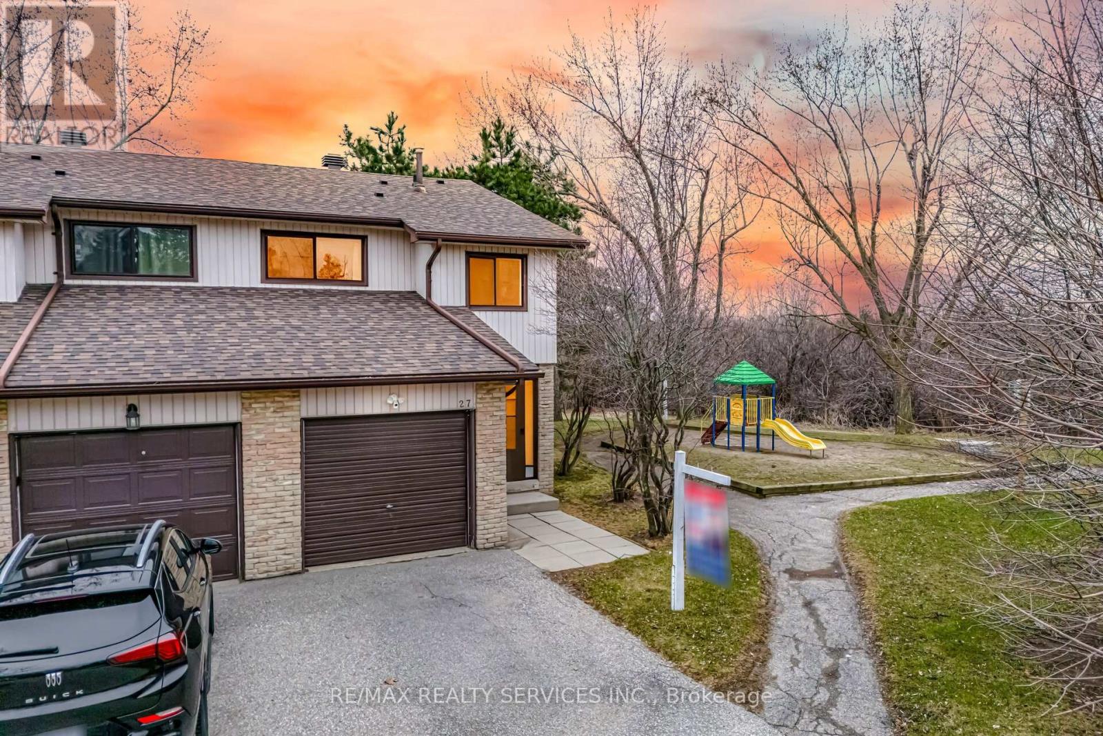 27 - 27 Dawson Crescent, Brampton, Ontario  L6V 3M5 - Photo 11 - W12956846