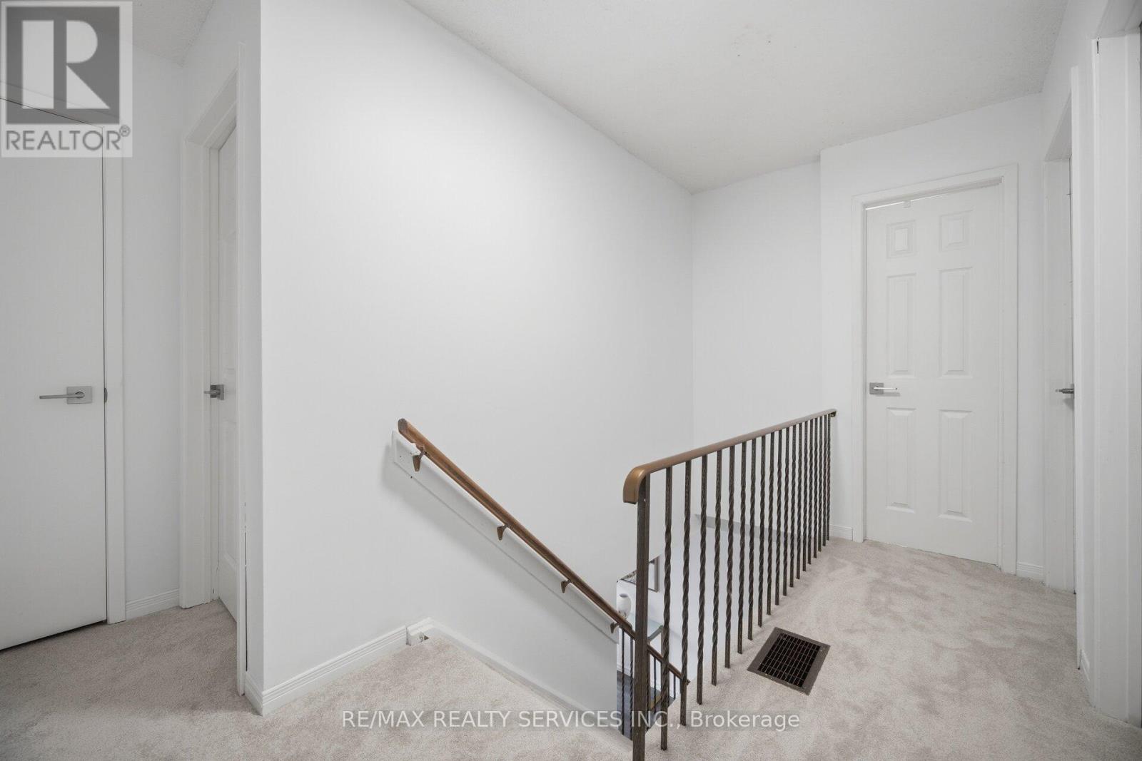 27 - 27 Dawson Crescent, Brampton, Ontario  L6V 3M5 - Photo 28 - W12956846