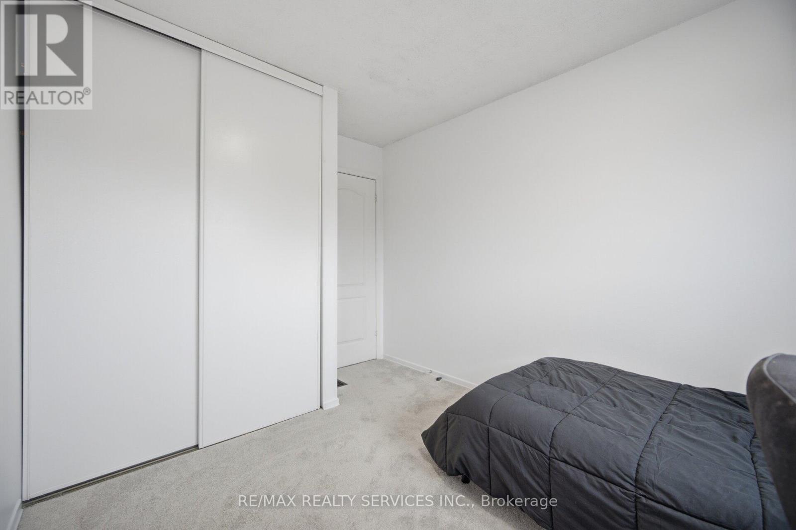 27 - 27 Dawson Crescent, Brampton, Ontario  L6V 3M5 - Photo 30 - W12956846